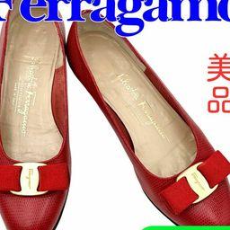 フェラガモ パンプスの通販 1,000点以上 Ferragamoを買うならラクマ