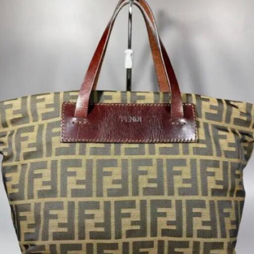 FENDI FENDIナイロントートバッグ確実正規品❣✨緊急値下げ⤵の通販 by ヴィトンLove；s shop｜フェンディならラクマ