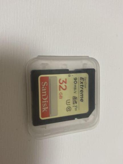 【再入荷】San　Disk　Extreame　32GB