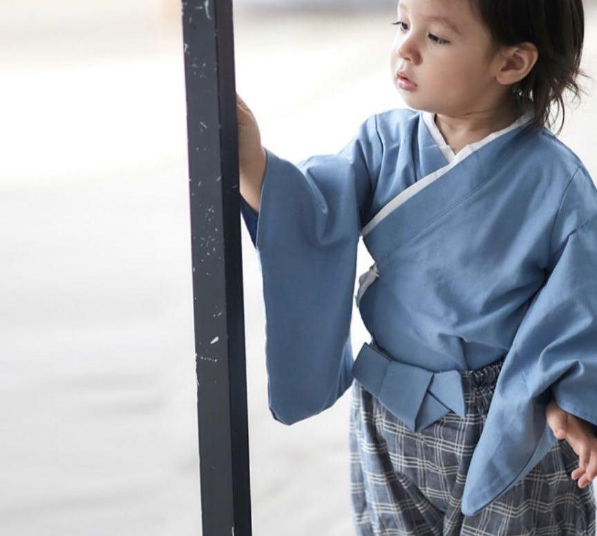 袴　セットアップ　男の子　お食い初め　着物　ベビー袴　100日祝い　くすみ