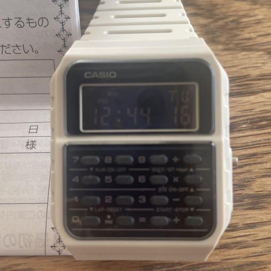 CASIO　計算機付き時計