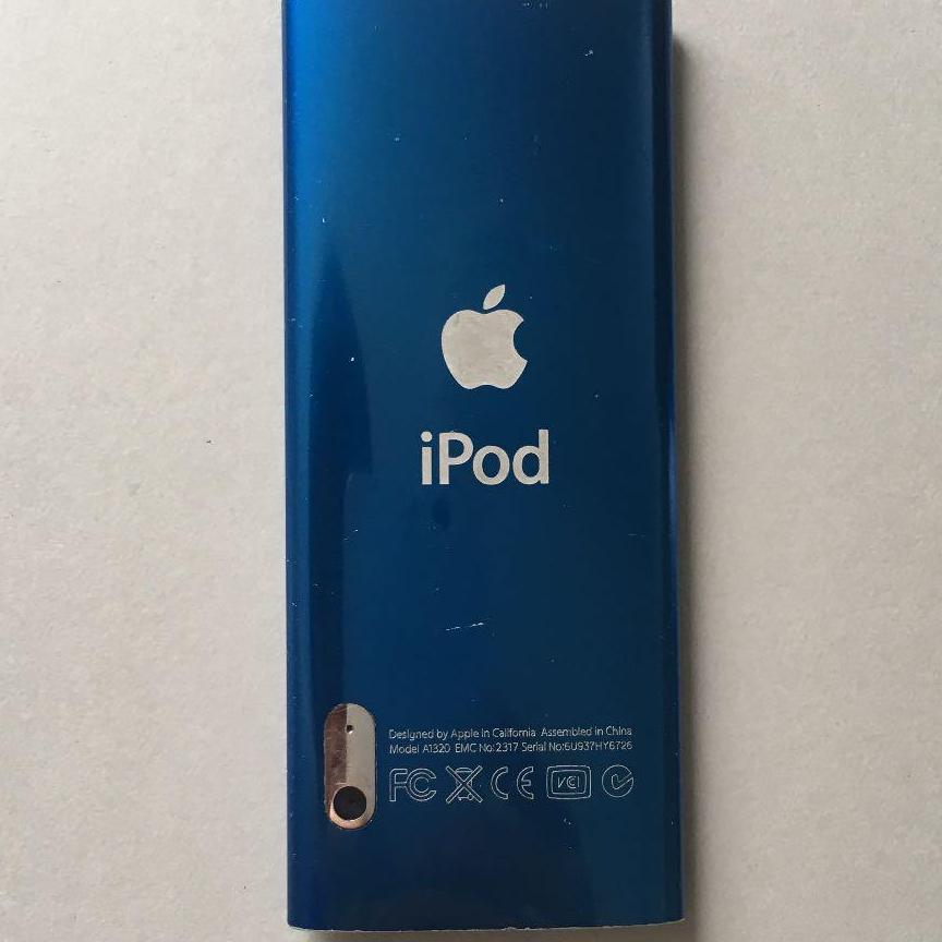 iPod　nano　8GB　第5世代