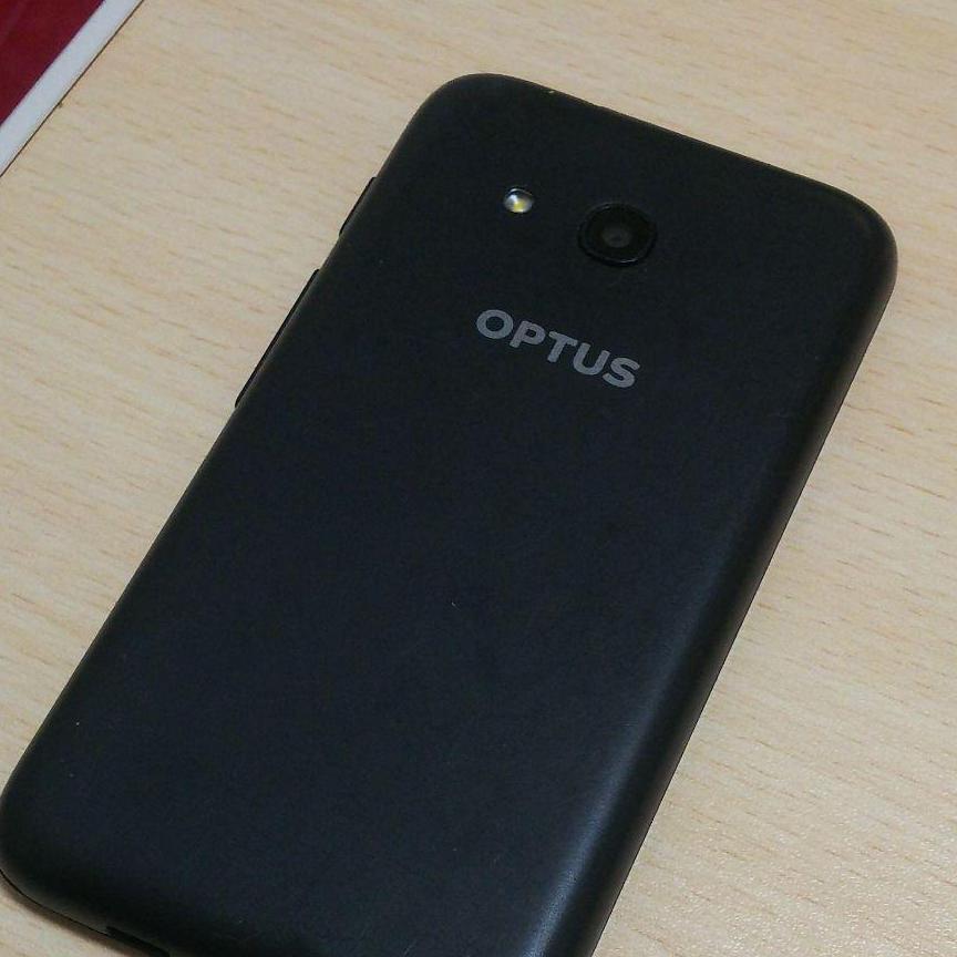 OPTUS　オーストラリア　プリペイドケータイ