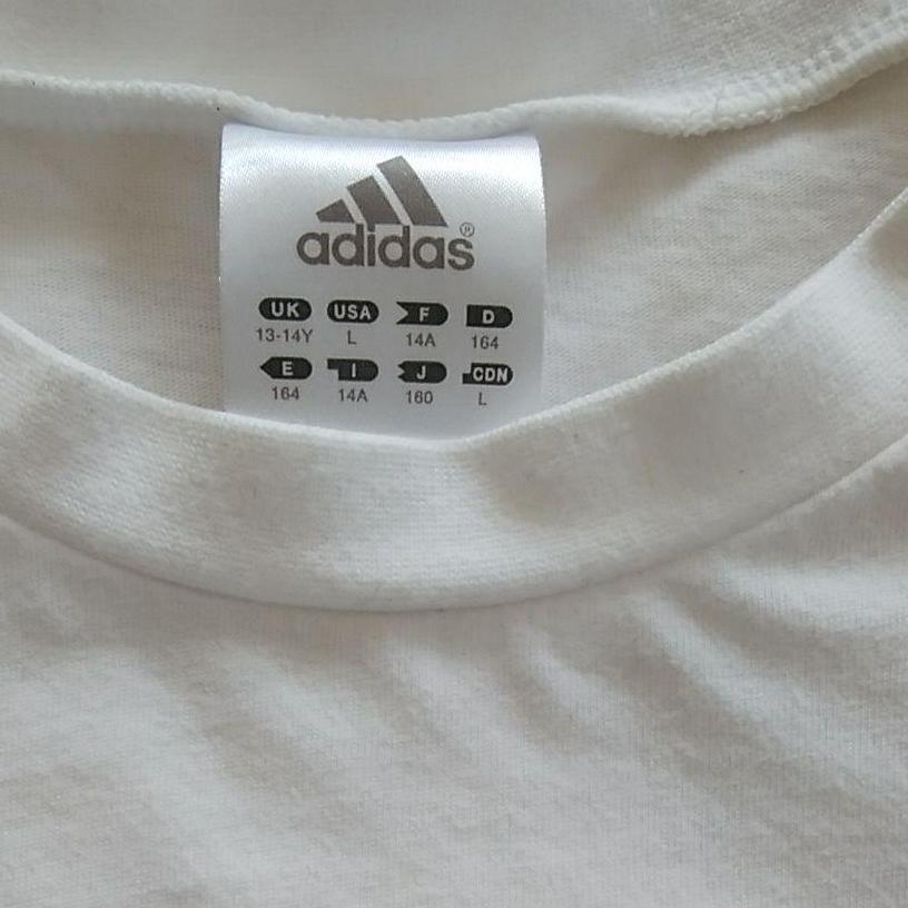 本日限定最終値下げ！adidas　アディダス　Tシャツ