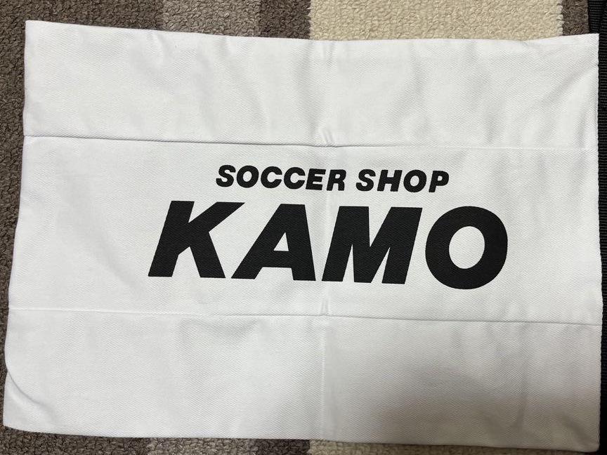 【2021最新作】新品　サッカーショップKAMO　シューズバッグ