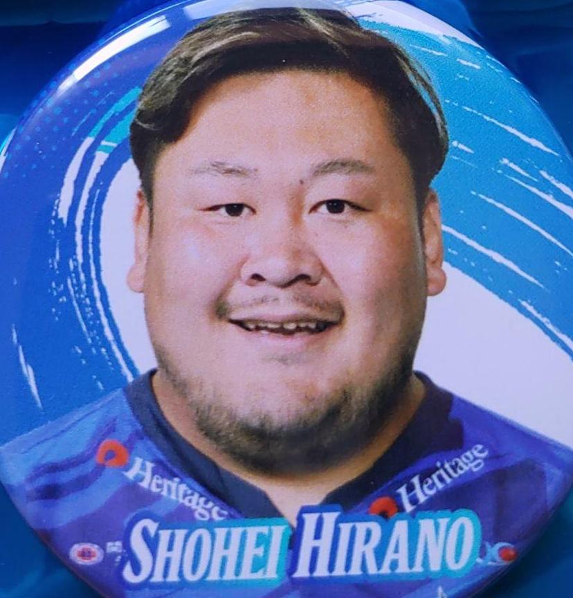 パナソニック　ワイルドナイツ　缶バッジ　平野翔平選手