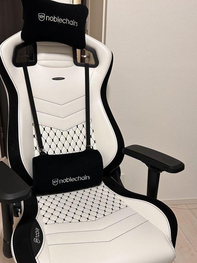 noblechairs　EPIC　ゲーミングチェア　ノーブルチェアーズ