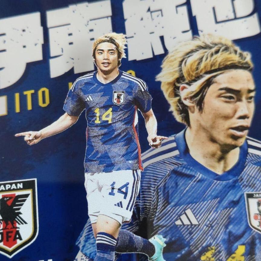 サッカー日本代表　伊東純也　プレイヤーズアクリルブロックキューブ