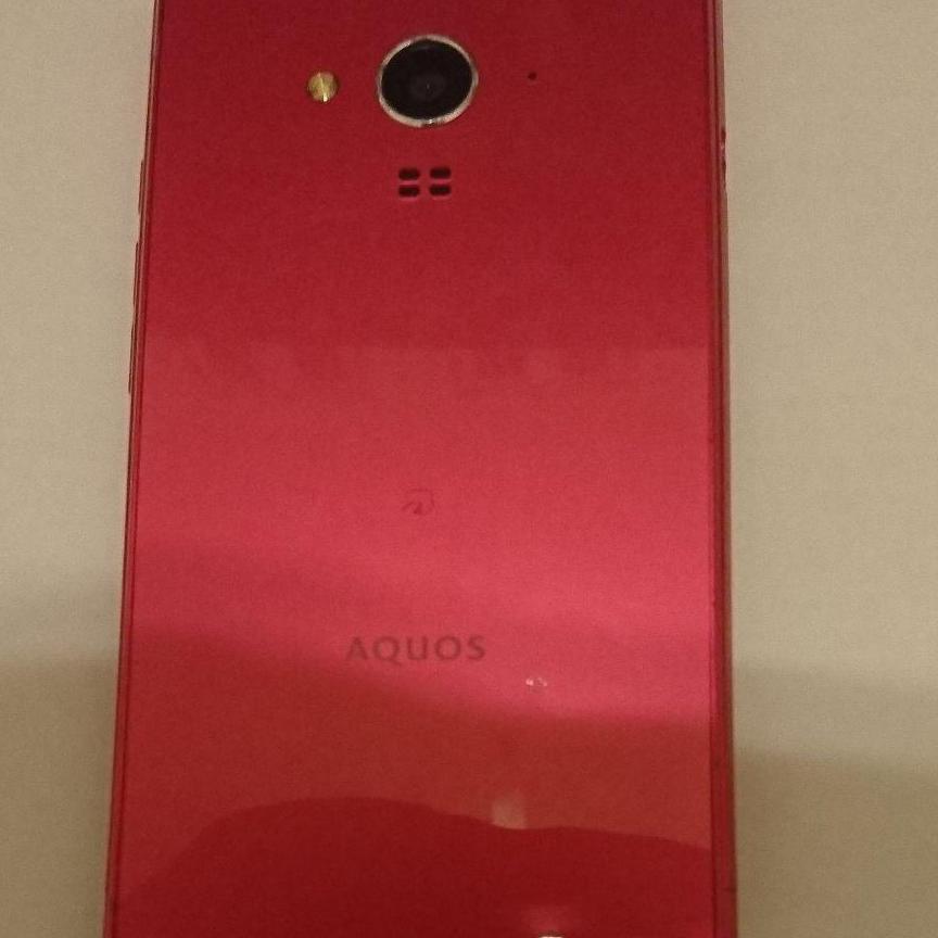 AQUOS　sense　ノーブルレッド　GB　32　docomo