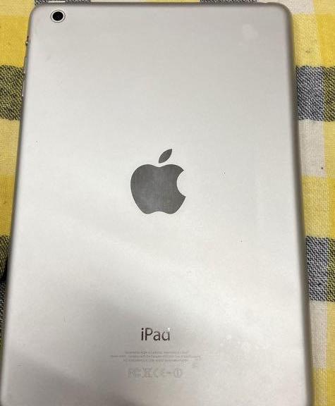 APPLE　iPad　mini　WI-FI　32GB