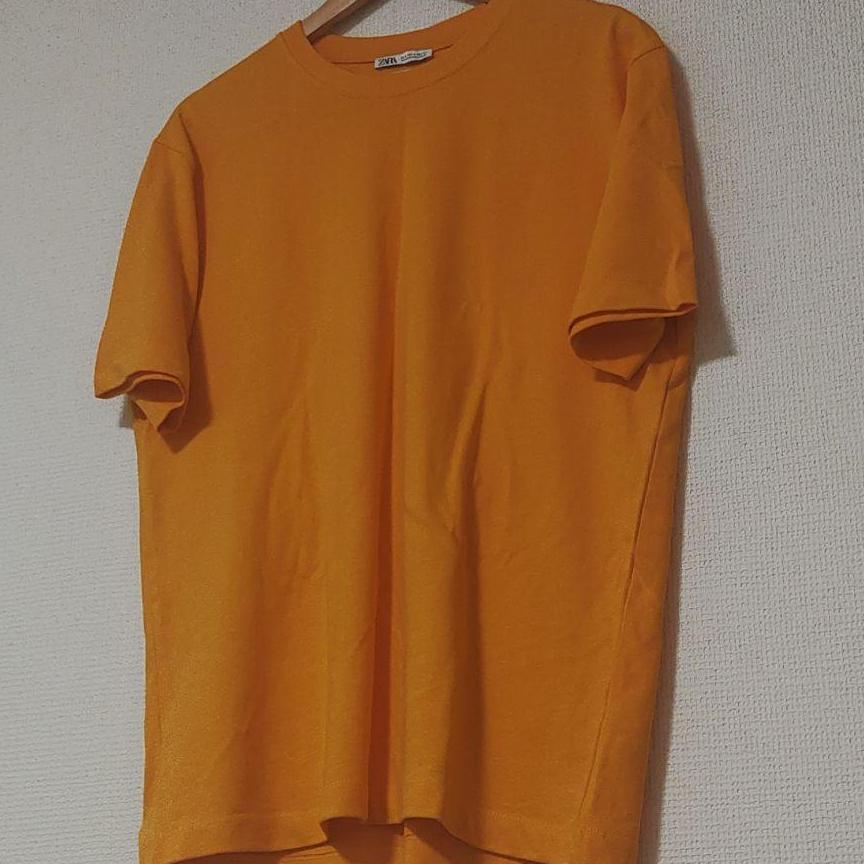 ZARA　Tシャツ　イエロー　黄色　蛍光　派手　ビビッド